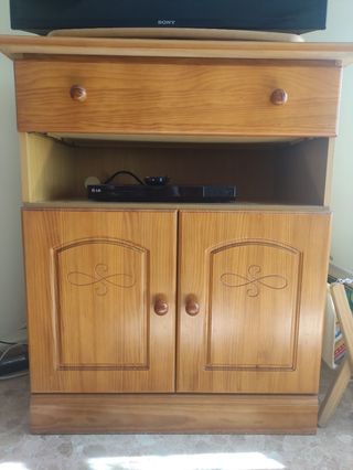 Mueble TV de madera de pino maciza 