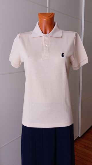 Polo vintage beige con logo de caballo. Unisex. 