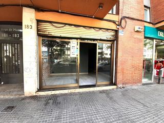 Local comercial en alquiler en Plaça Catalunya en Prat de Llobregat, El