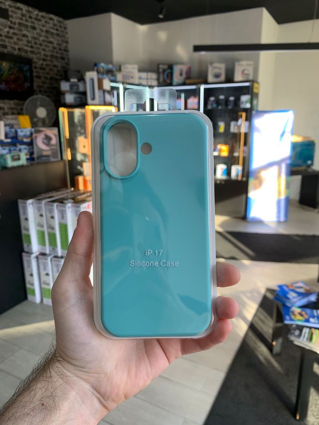 Capa Silicone IP 17 Azul