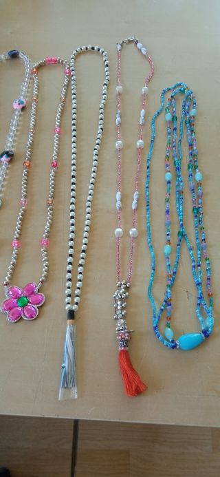 Conjunto de 15 Collares y 19 Pulseras Artesanales
