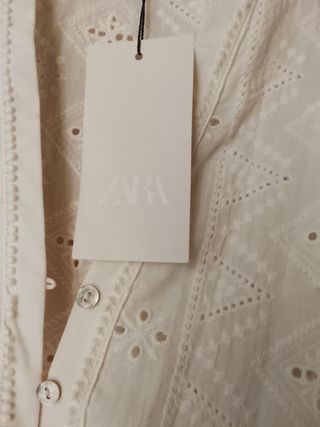 Vestido blanco bordado