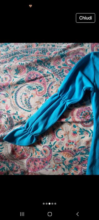 Maglietta bambina blu con fiori