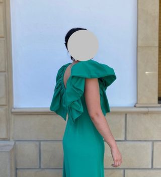 Vestido Coosy invitada verde