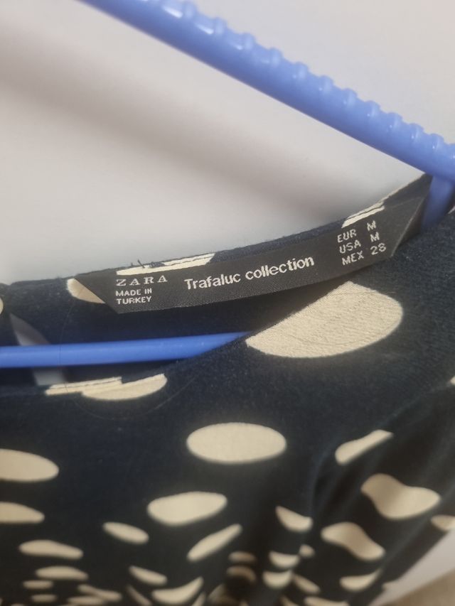 Vestido Zara lunares beige y negro