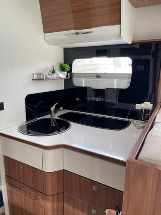 AUTOCARAVANA PERFILADA PILOTE P746 FIAT 2.3 150cv