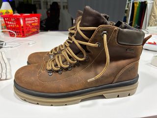 Botas de Gore-Tex para niña o niño.