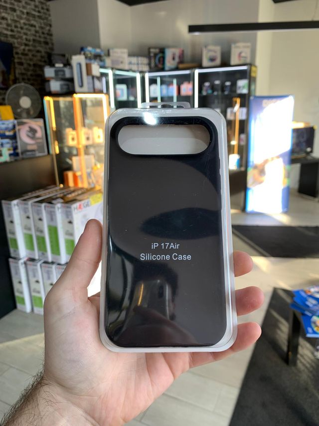 Capa Silicone iP 17Air