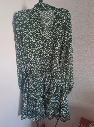 Vestido camisero Zara estampado verde Talla L
