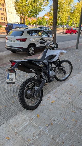 Yamaha WR 125 R 2010 - 5600 Kms