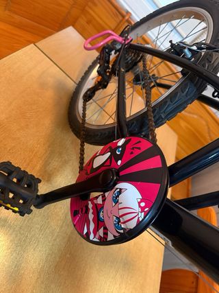 Bicicleta niña B'TWIN rosa y negra