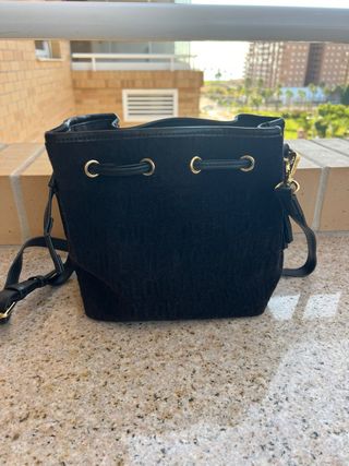 Bolso Love Moschino Negro