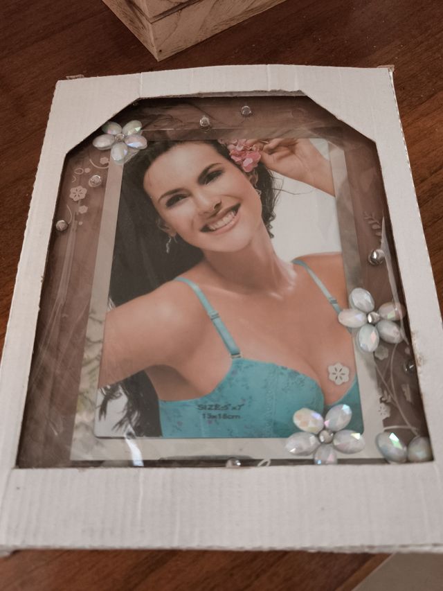 Cornice portafoto in vetro decorata