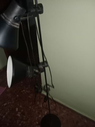 Lámpara de pie doble foco
