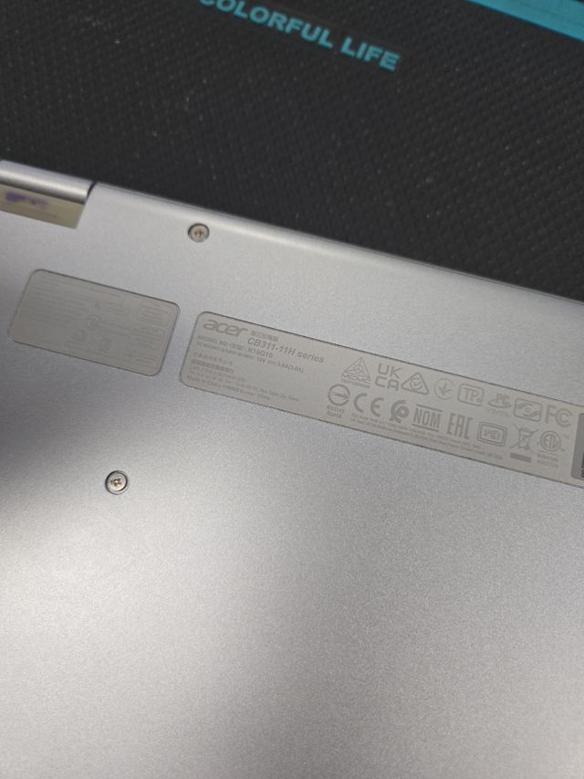 Pantalla de portátil KD116N29-30NK-A002 