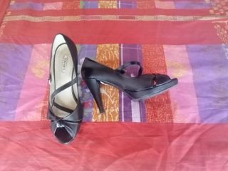 Zapatos de vestir negros talla 38