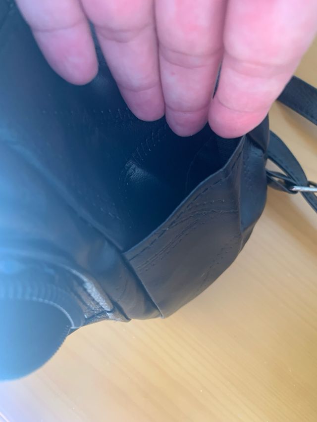 Mochila Negra Multibolsillos