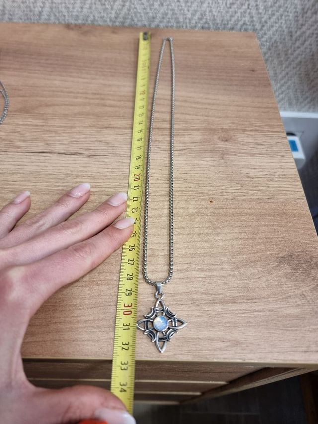 Colgante Nudo de Bruja
