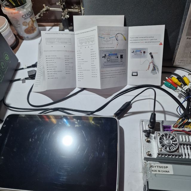 Radio Android 1 DIN 10.1" 8 GB+128 GB WiFi GPS 5G