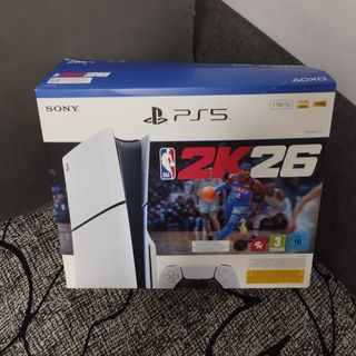 Caja de PlayStation 5 Edición NBA 2K26,