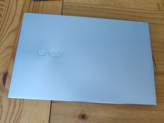 Portátil Asus Zenbook 14 Plata