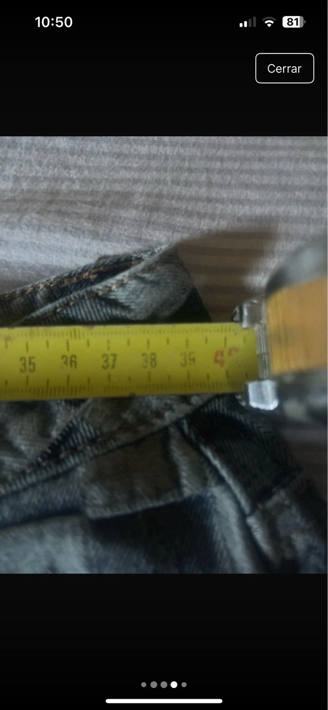 Pantalón vaquero a cuadros