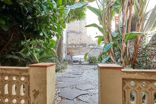 Chalet en venta en Casagemes - Canyadó en Badalona