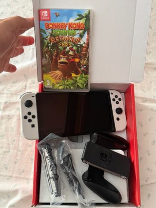 Nintendo Switch OLED Blanca + Juego Donkey Kong
