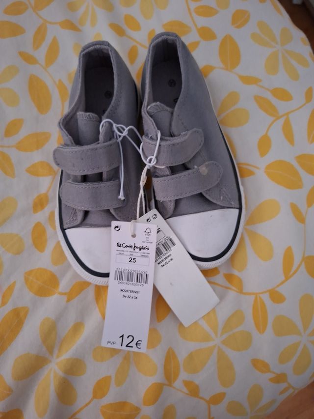 Zapatillas grises niño talla 25