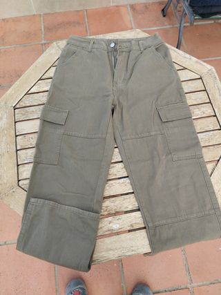Pantalones cargo color marrón/verde