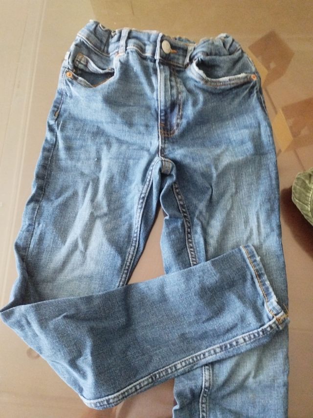 Jeans Zara niño Talla 11-12. Skinny