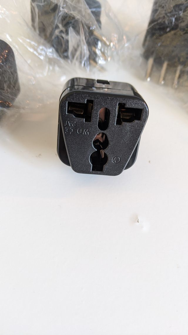 Adattatori Spina Viaggio Australia US UK EU Italia