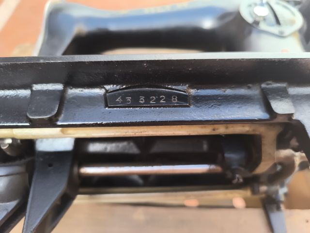 Cabezal Máquina Coser Antigua