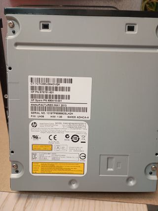 Caja PC HP Pavilion p6 COMO NUEVA, con CD/ROM