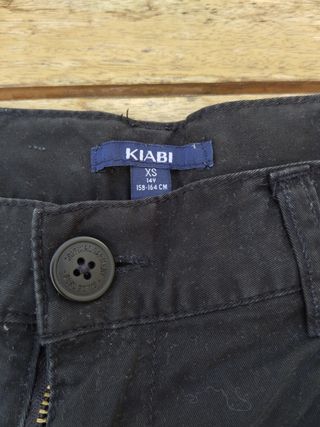 Pantalón chino negro con elástico
