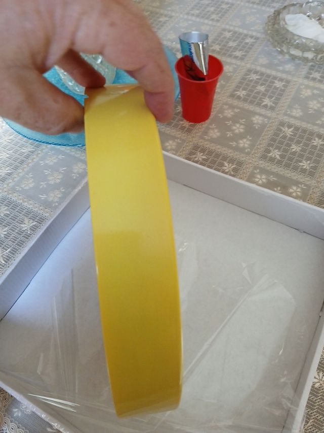 Orologio da parete giallo algida