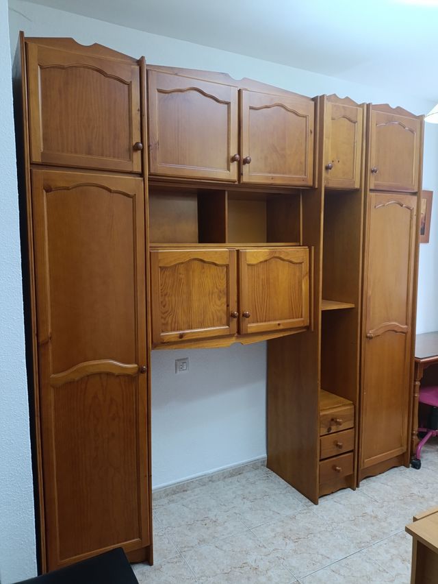 Mueble de dormitorio provenzal