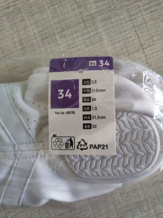 Zapatillas Gimnasia Artística Decathlon Unisex.
