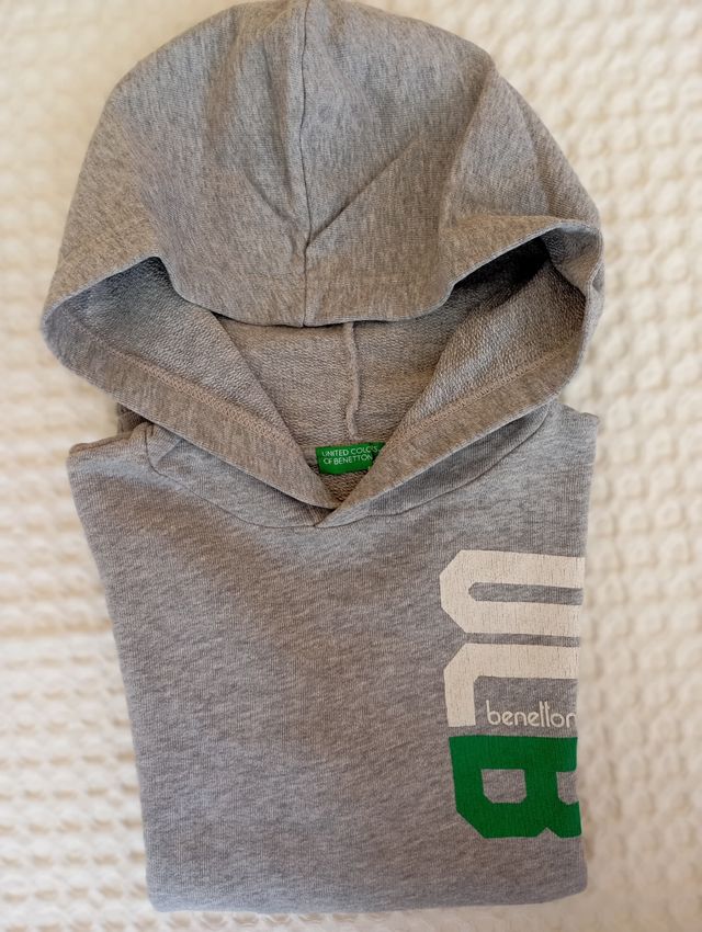 Felpa UCB con cappuccio grigia