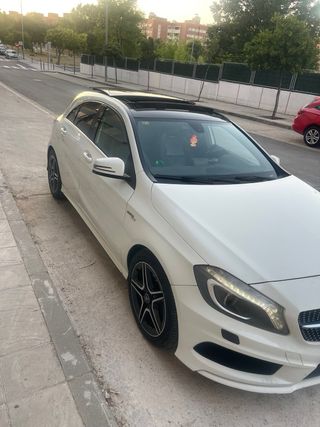 Mercedes-Benz A220 2013