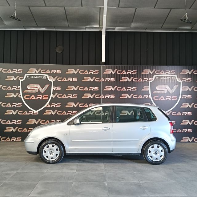 Volkswagen Polo 1.4 75 Cv. Con sólo 53.000 kms.