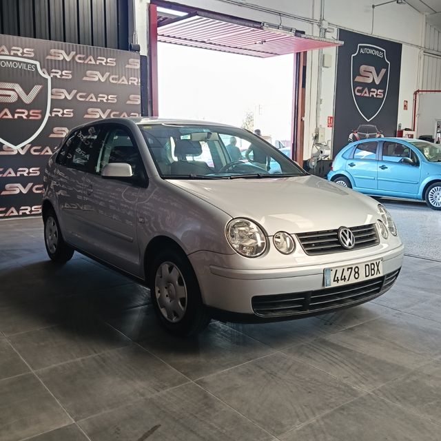 Volkswagen Polo 1.4 75 Cv. Con sólo 53.000 kms.