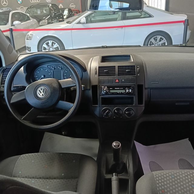 Volkswagen Polo 1.4 75 Cv. Con sólo 53.000 kms.