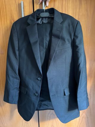 Traje ATREZZO Negro Talla 38 de niño