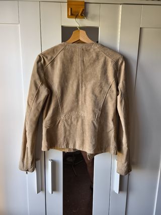Chaqueta de piel beige