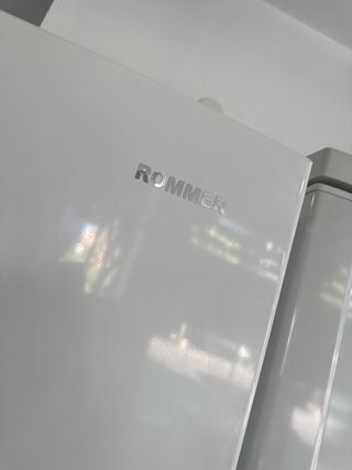 Nevera blanca ROMMER