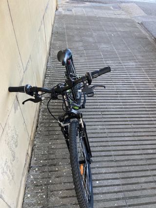 Bicicleta RockRider Negra