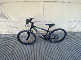 Bicicleta RockRider Negra