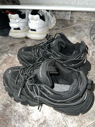 Balenciaga Track 42