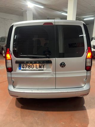 Volkswagen Caddy 2021 2.0 tdi 102cv